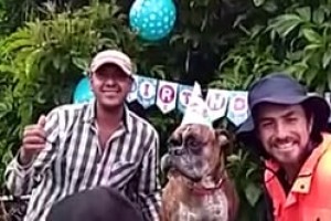 Feliz cumpleaños Bono